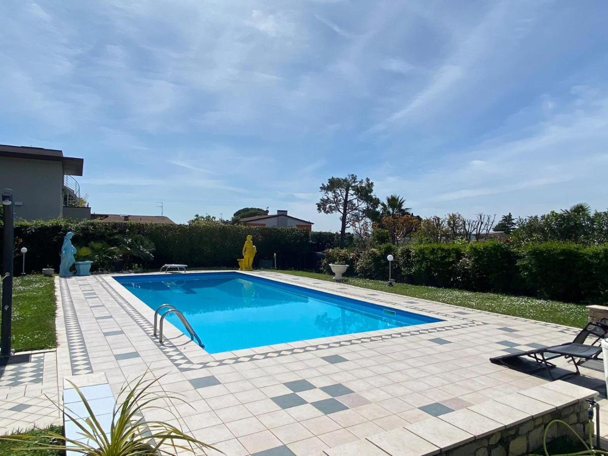La Dolce Vita - Private Villa With Pool Moniga del Garda Eksteriør bilde