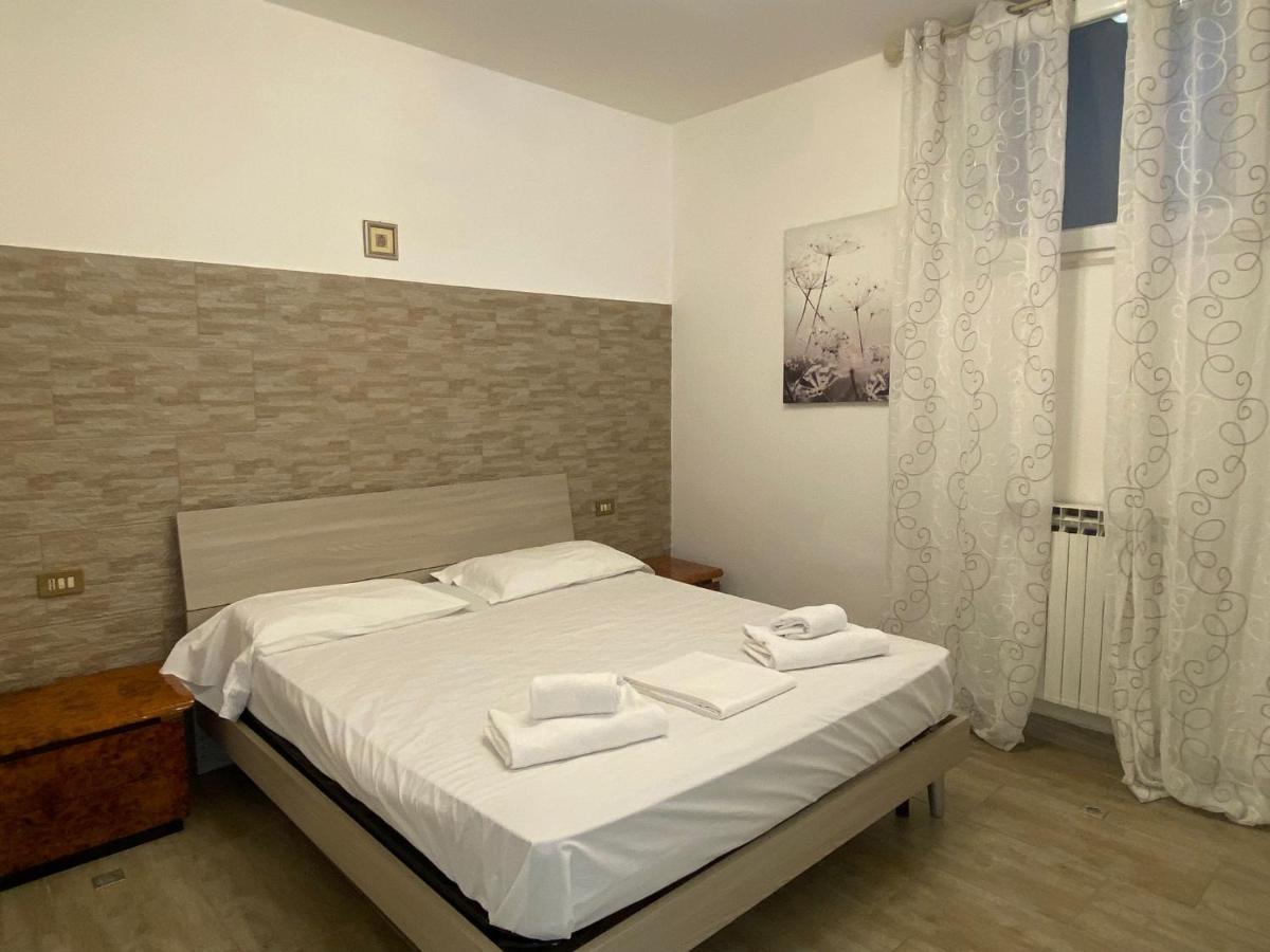 La Dolce Vita - Private Villa With Pool Moniga del Garda Eksteriør bilde