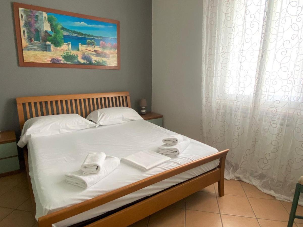 La Dolce Vita - Private Villa With Pool Moniga del Garda Eksteriør bilde